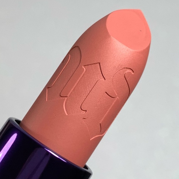 Urban Decay Liar Cream Lipstick BNIB - Picture 2 of 7